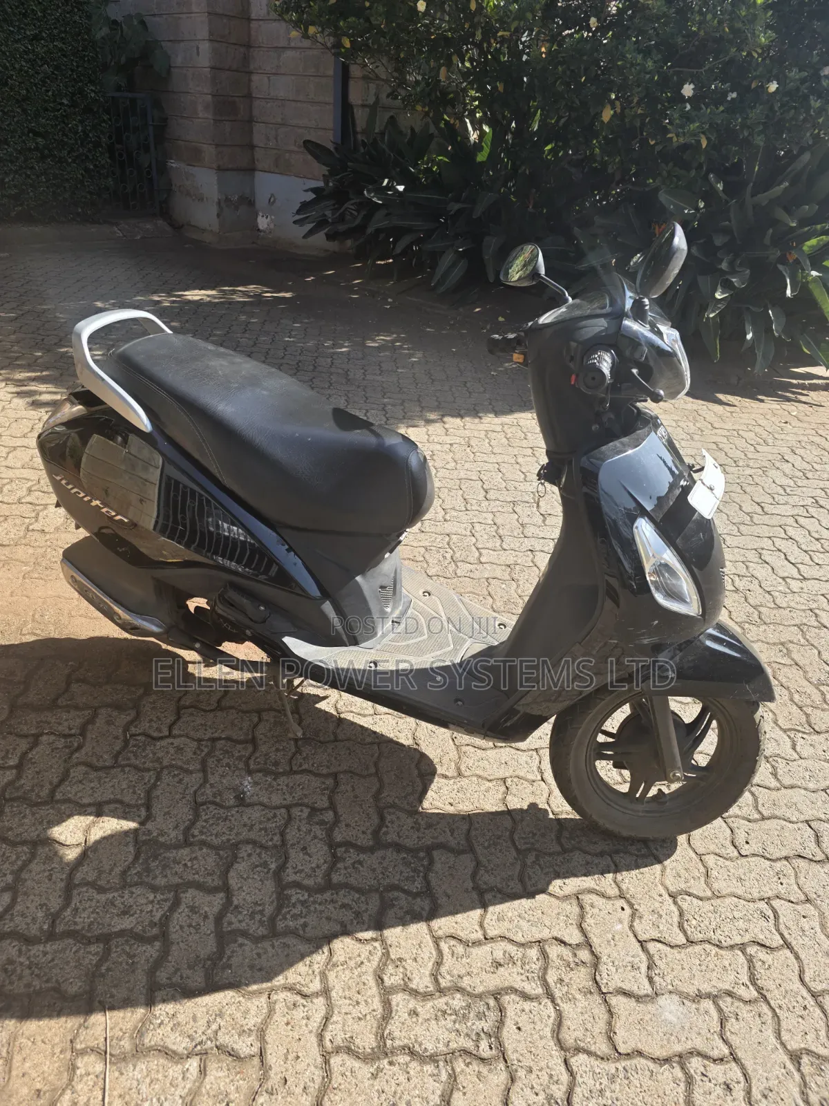 TVS 2018 Black