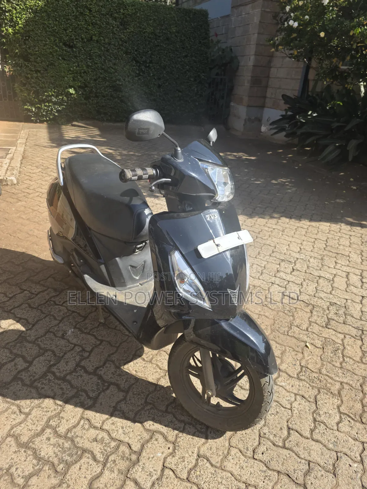 TVS 2018 Black