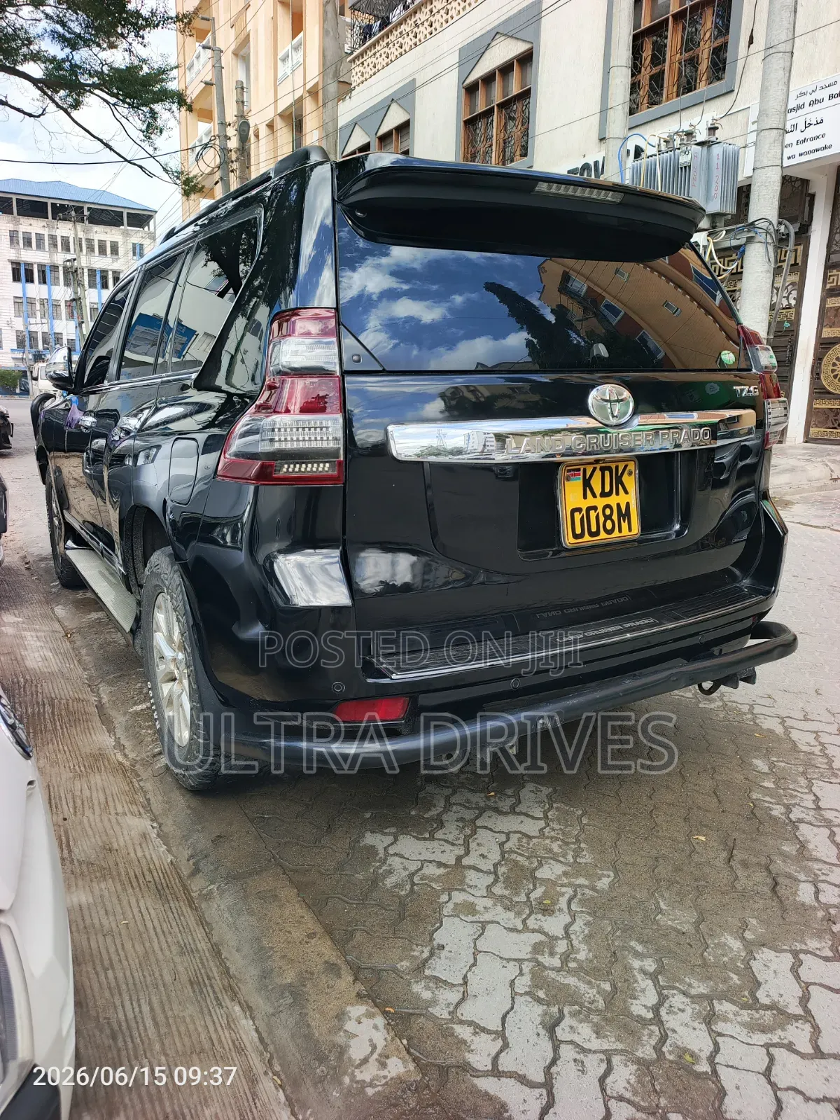 Toyota Land Cruiser Prado 2015 Black