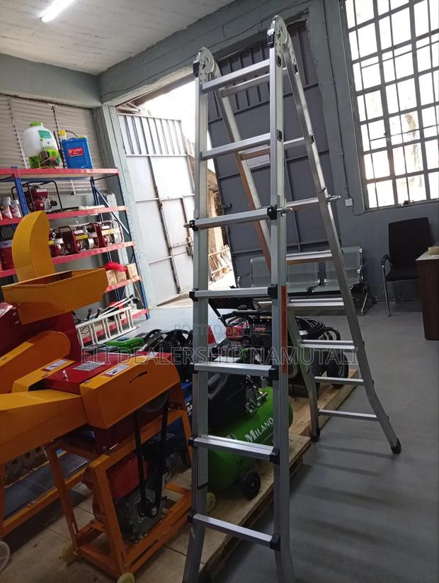 Premium Aluminum Multipurpose Ladder Model 606 - thumbnail 2
