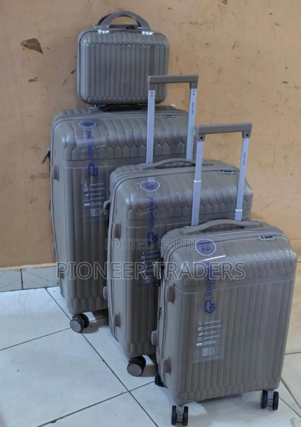 4 in 1 Luxurious Unbreakable Suitcase