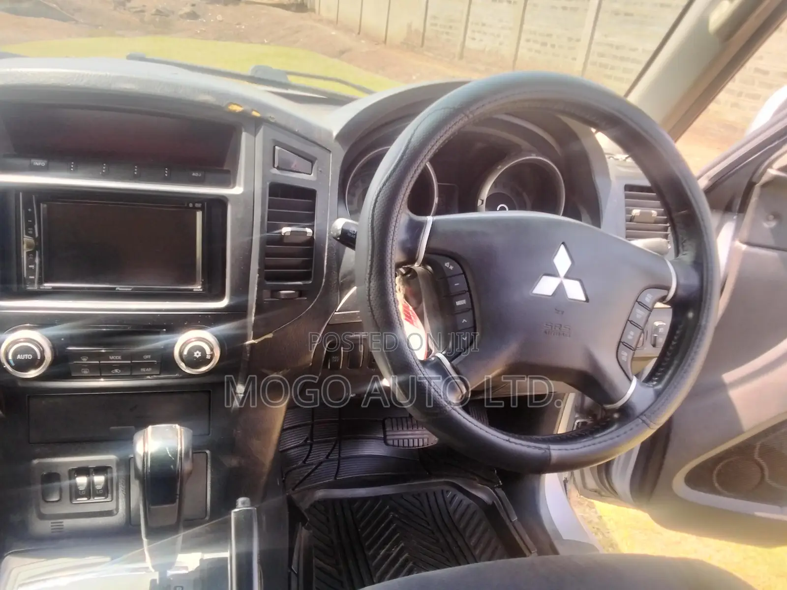 Mitsubishi Pajero 2006 Silver