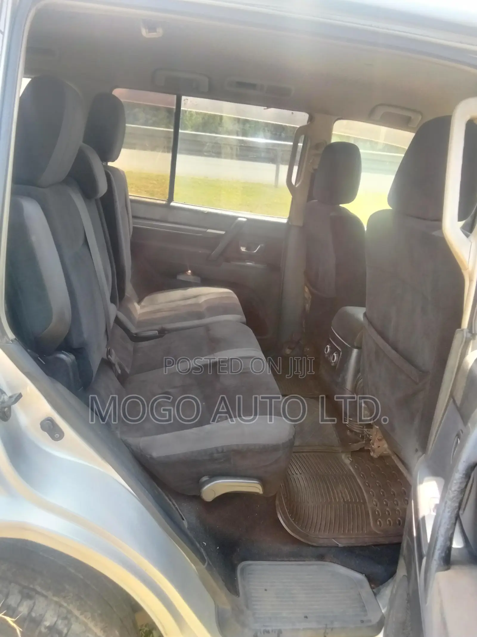 Mitsubishi Pajero 2006 Silver