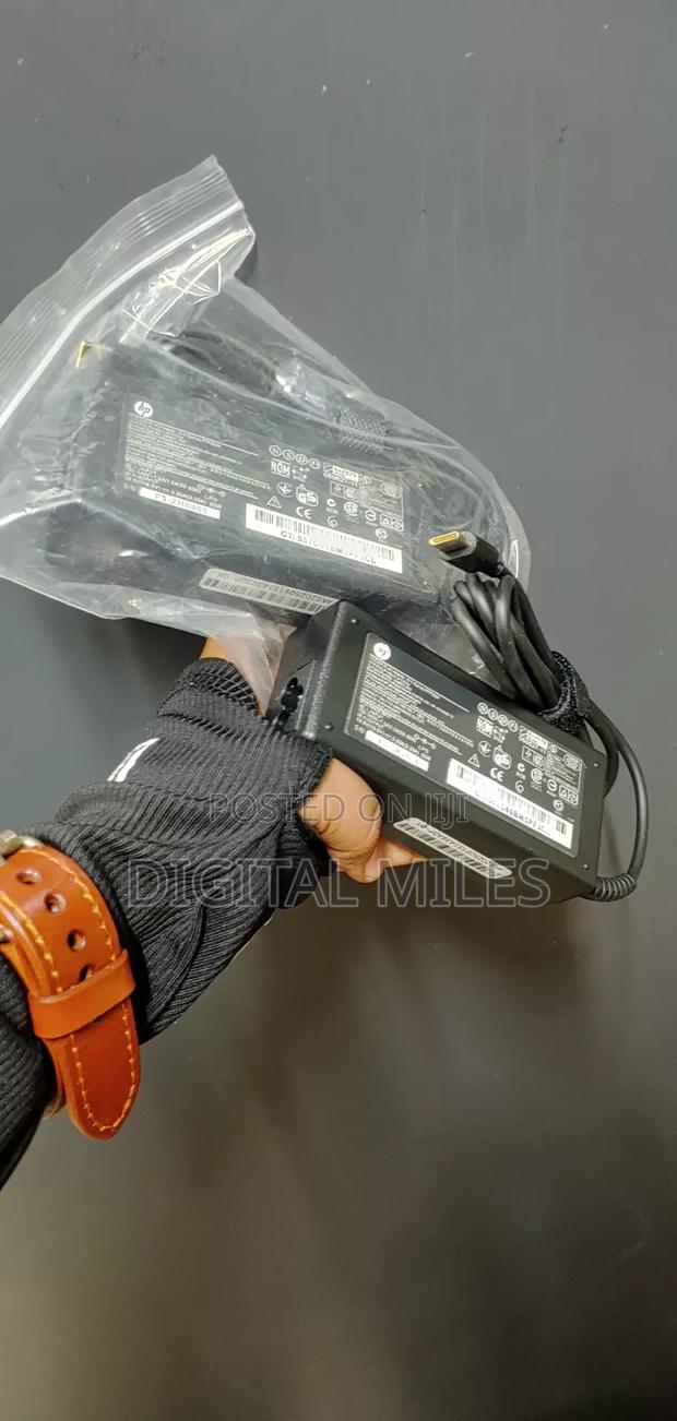 Hp Type-C Charger - thumbnail 2