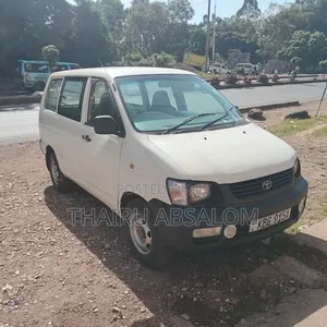 Toyota TownAce 2001 White