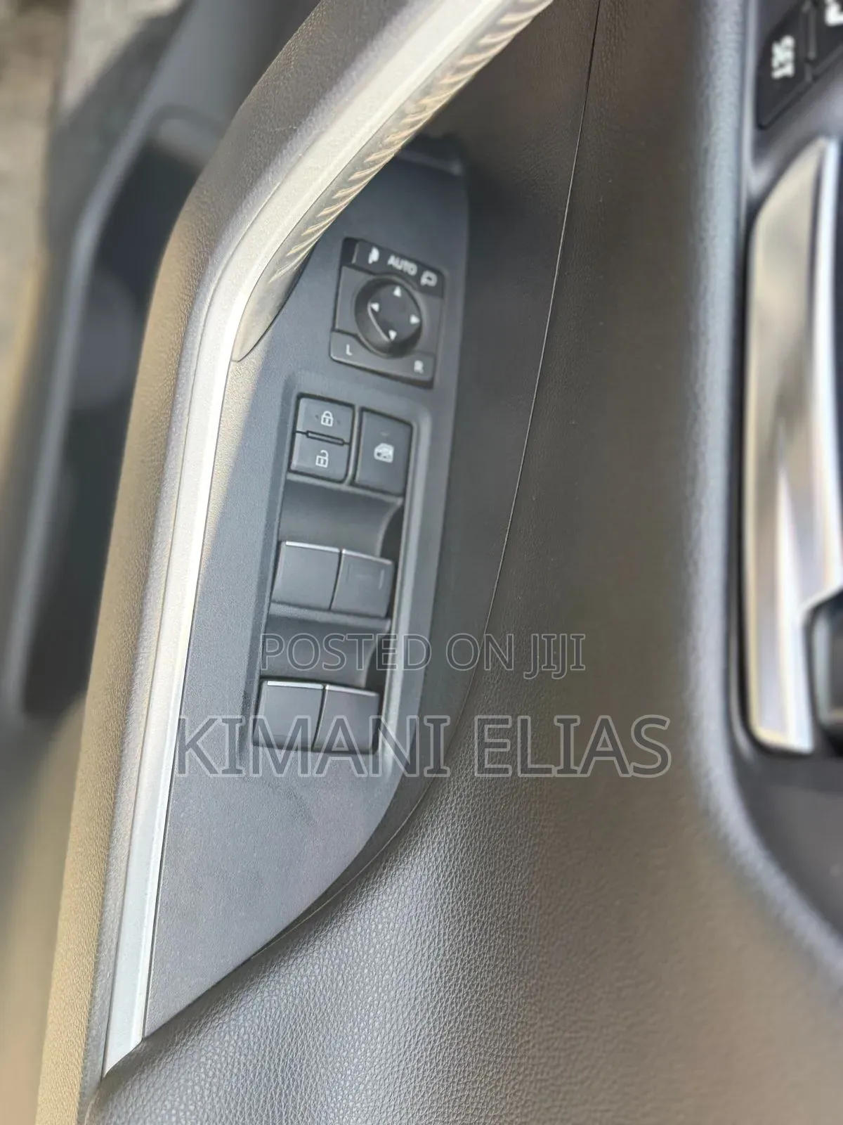 Toyota RAV4 Hybrid 2019 Black