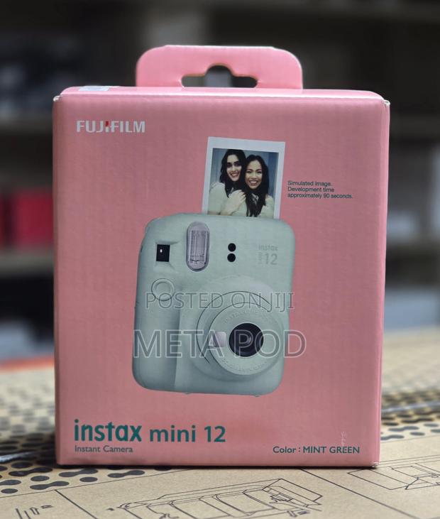 Instax Mini 12 Camera (Mint Green)