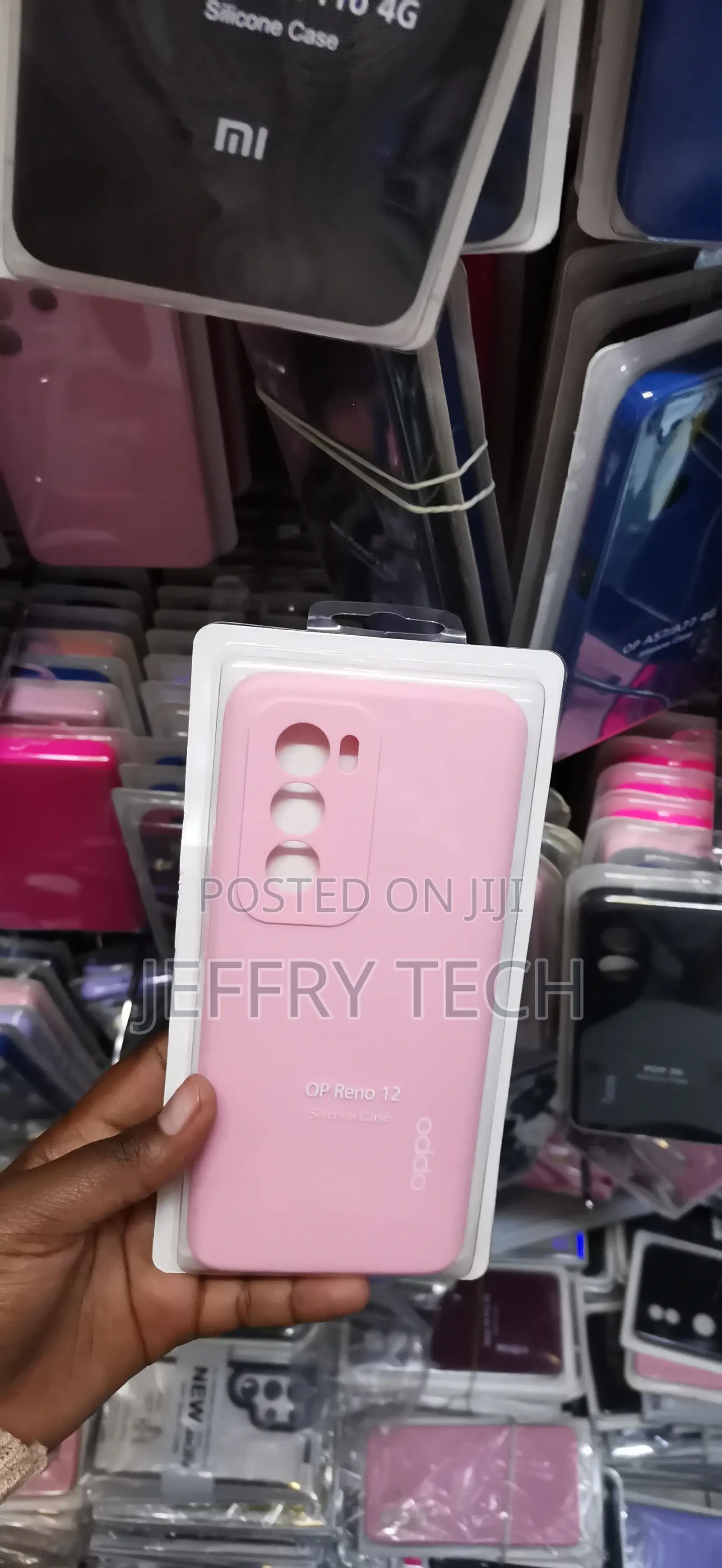 Oppo Reno12 Specialized, Raised-Edge Cutout Block Cover
