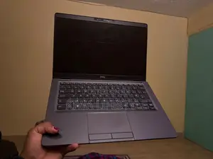Laptop Dell Latitude 5300 16GB Intel Core i7 SSD 256GB
