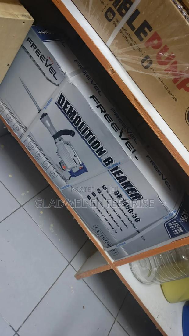 Quality Freevel Demolition Hammer - main view