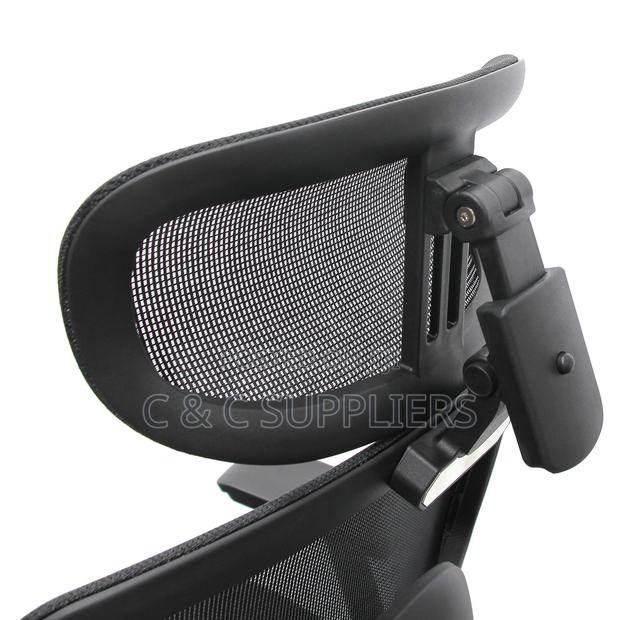 Office Orthopedic Mesh Chair. - thumbnail 4