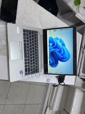 Laptop HP EliteBook 830 8GB Intel Core i5 SSD 256GB