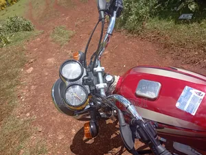Bajaj Boxer 100 2023 Red