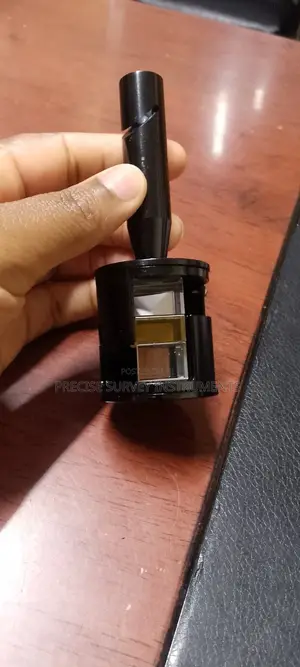 Compact Optical Square for Field Survey Work
