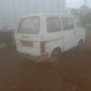Suzuki APV Minibus 2003 White