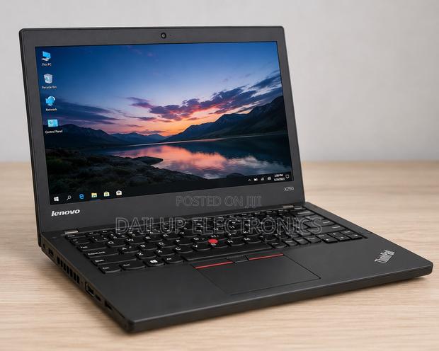 Laptop Lenovo ThinkPad X250 8GB Intel Core i5 SSD 256GB - thumbnail 2