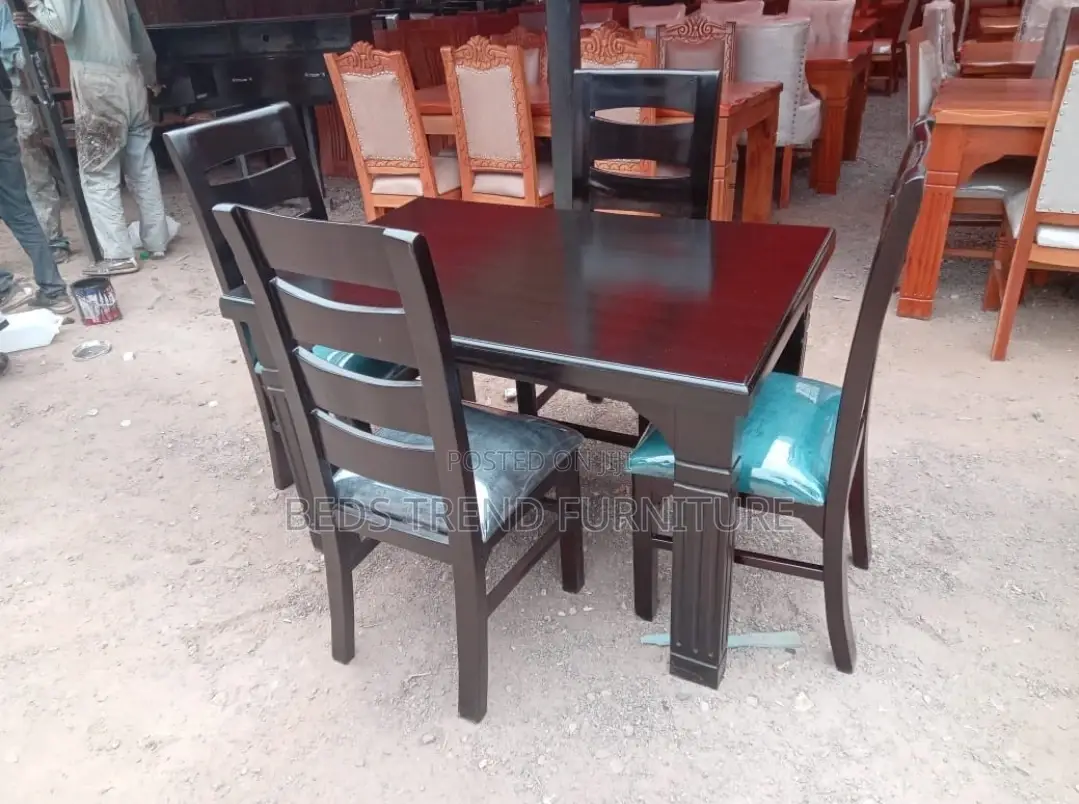 4 Seater Rectangular Wooden Dining Set With Teal Cushions