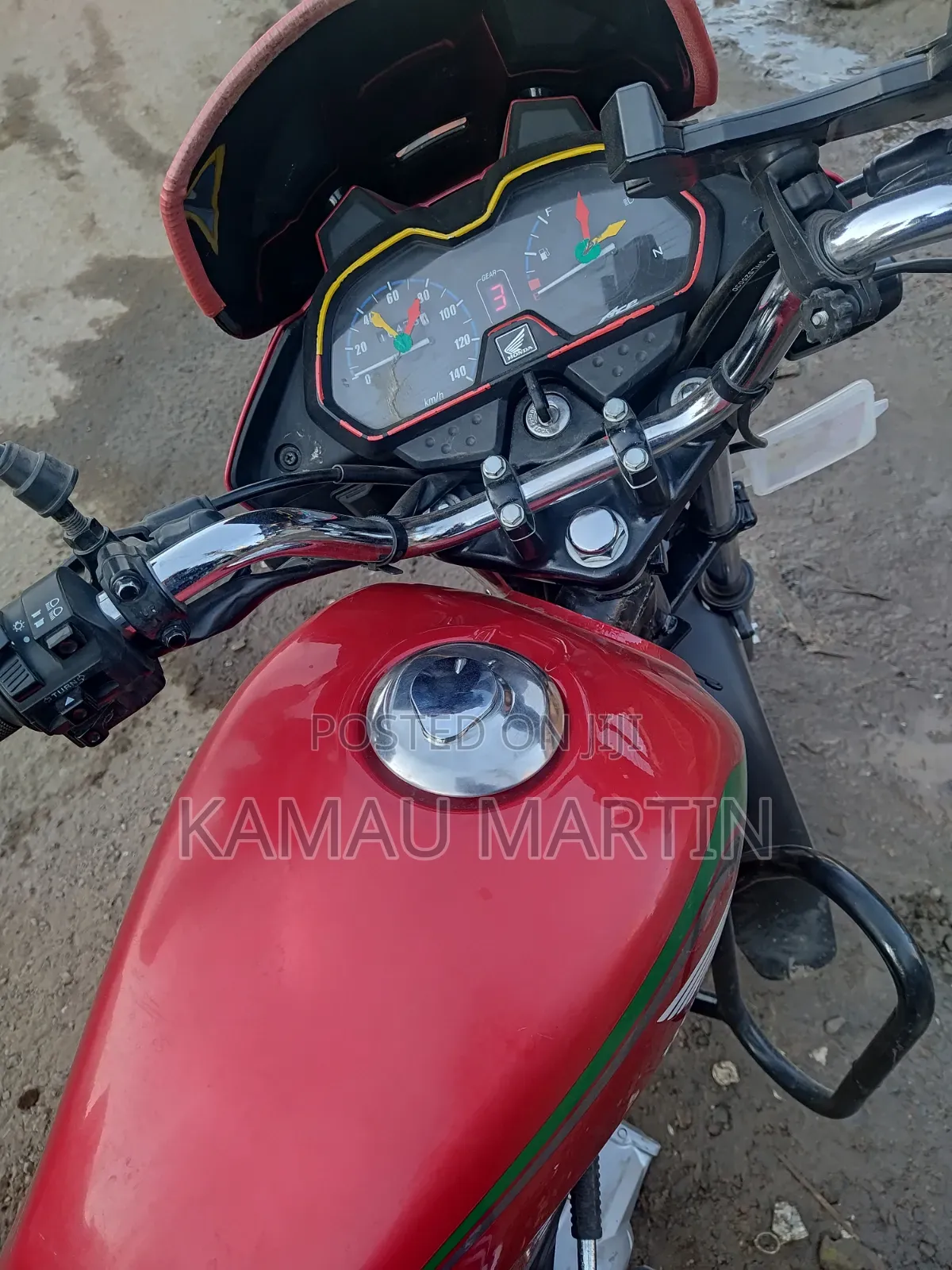 Honda 2025 Red