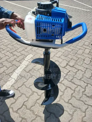 Petrol Earth Auger