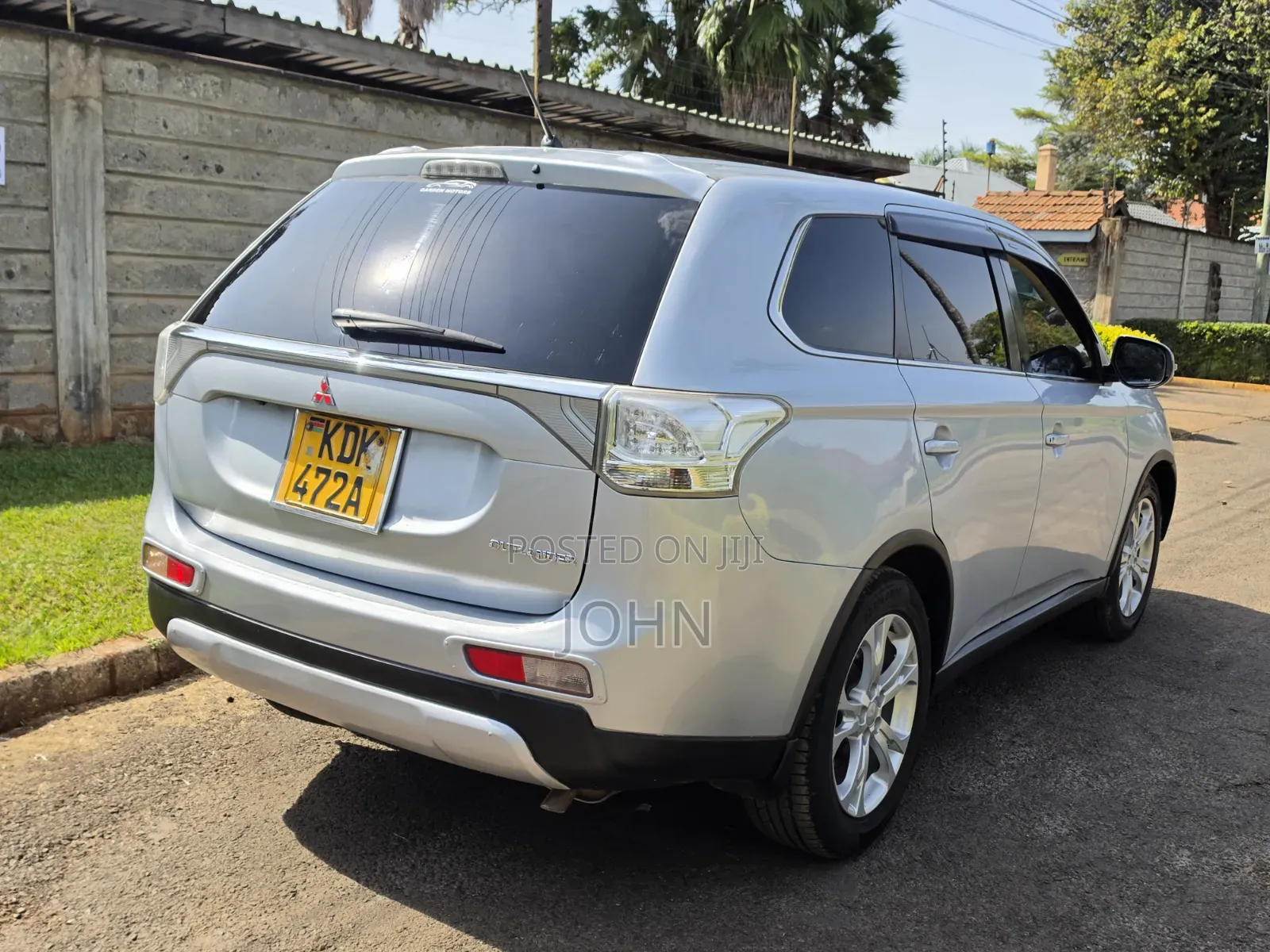 Mitsubishi Outlander 2014 Silver