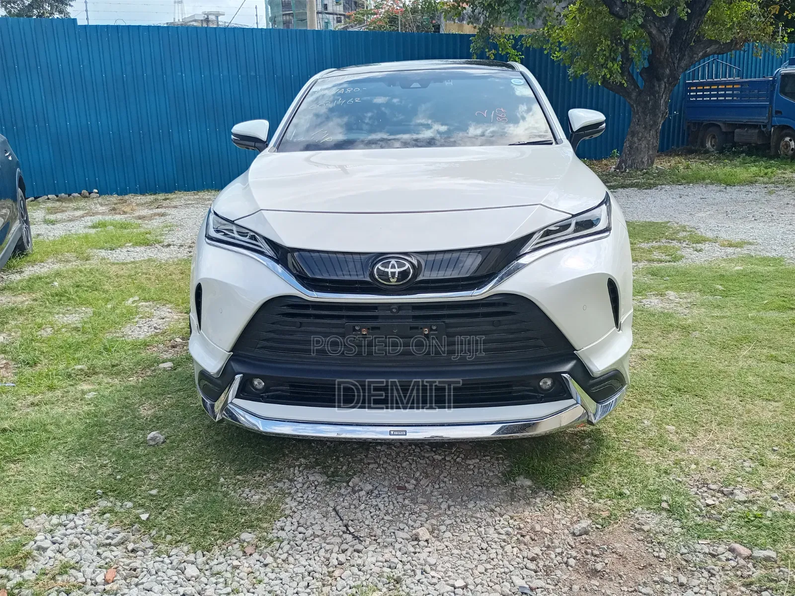 Toyota Harrier S 2020 Pearl