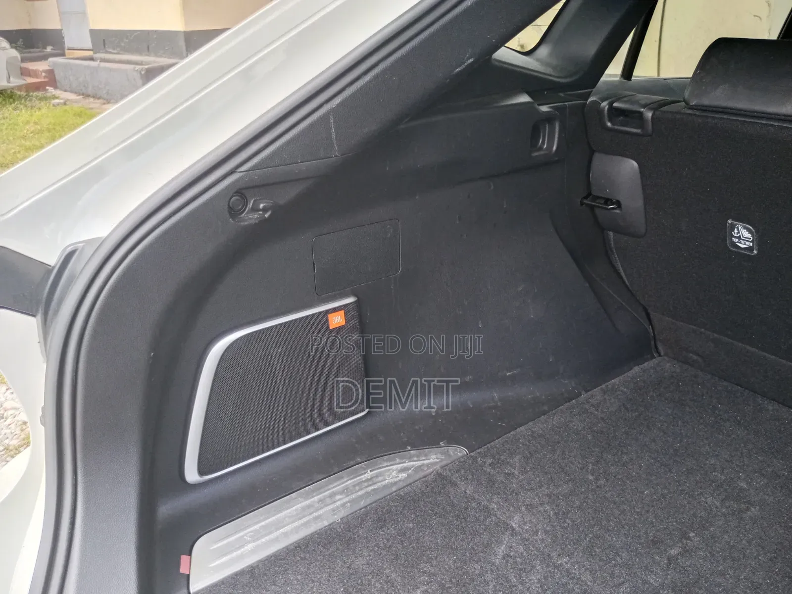 Toyota Harrier S 2020 Pearl