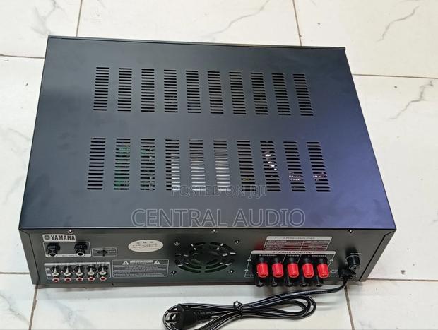 Yamaha Karaoke Ka 7200u - thumbnail 2