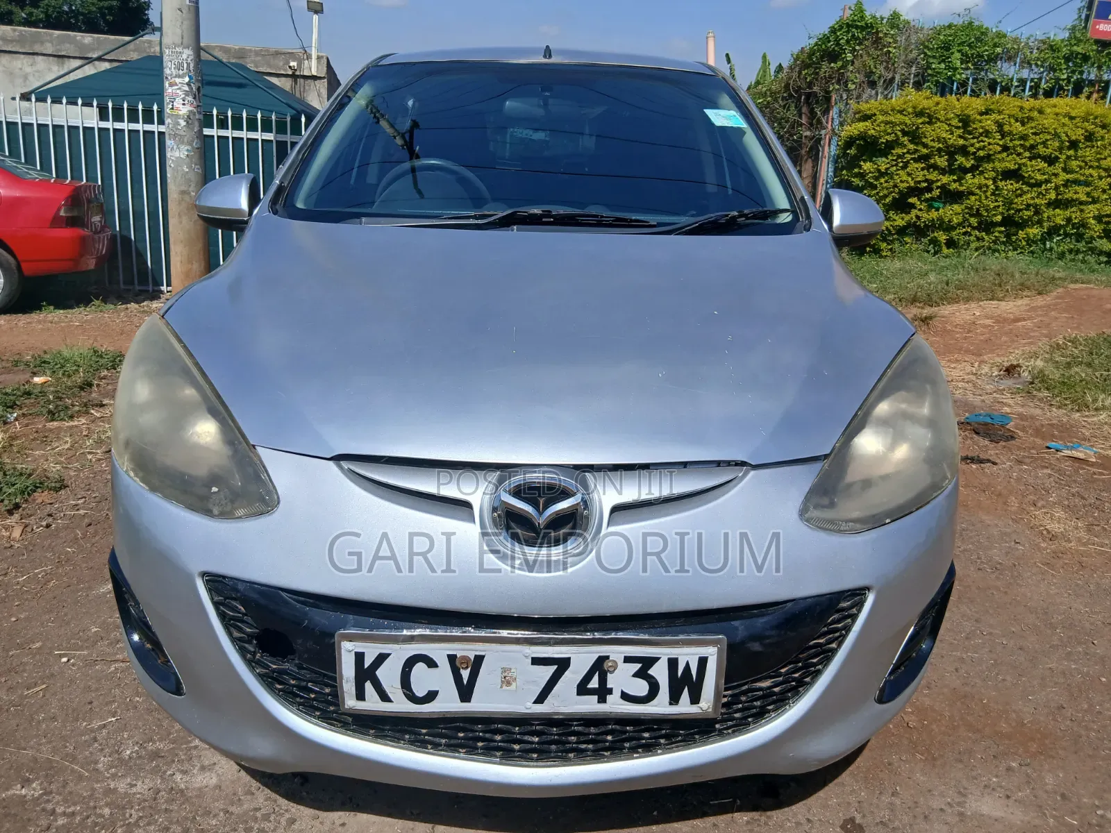 Mazda Demio 2012 Silver