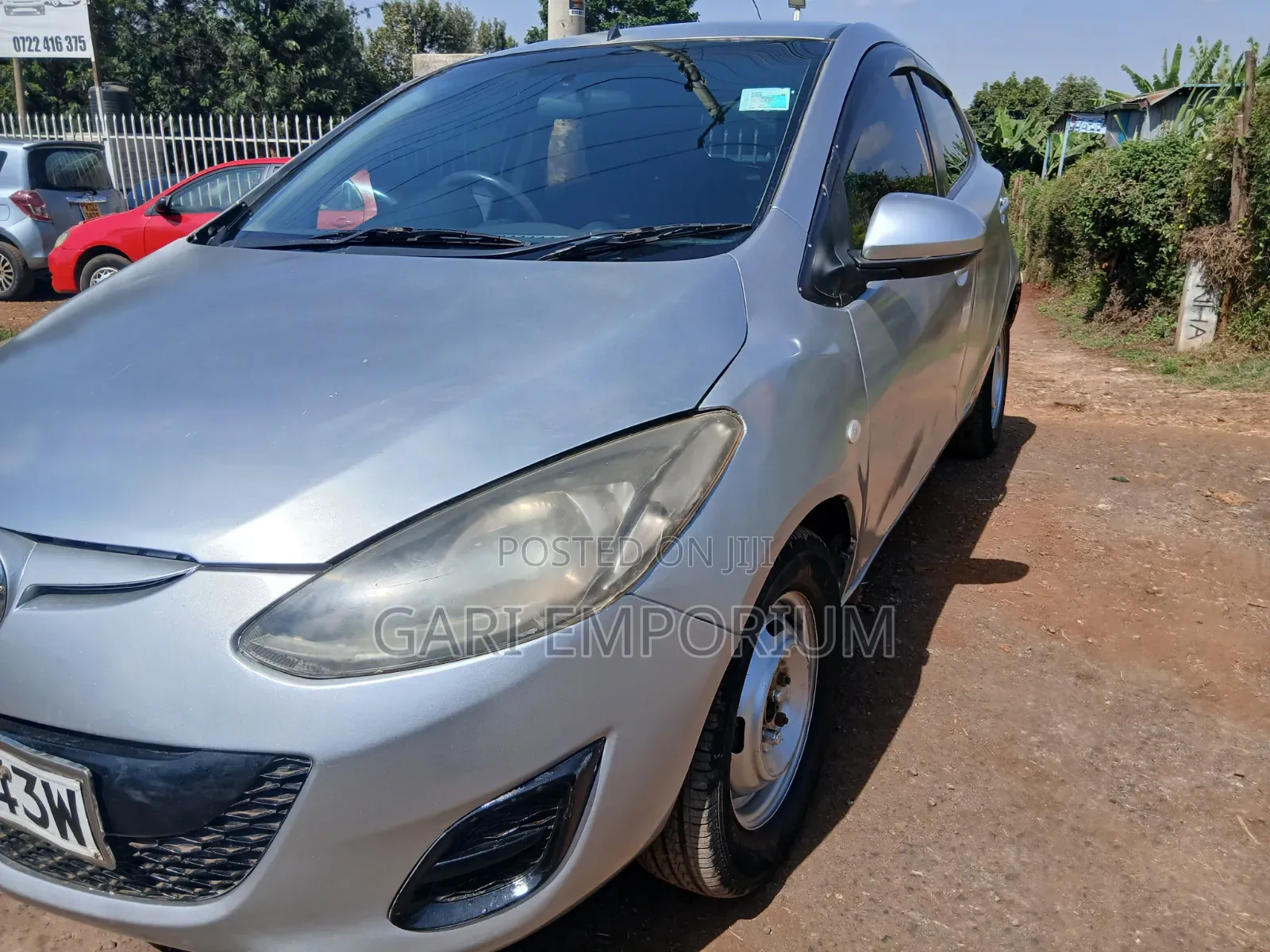 Mazda Demio 2012 Silver