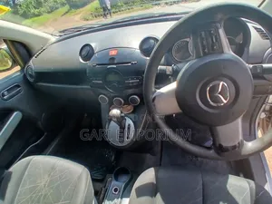 Mazda Demio 2012 Silver