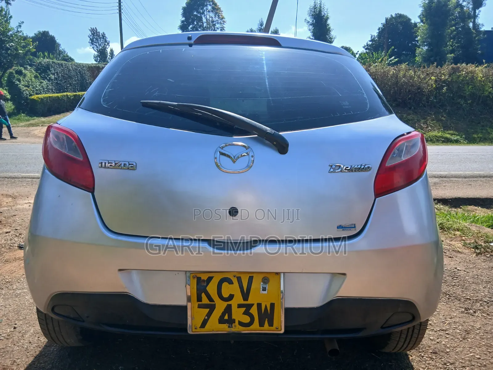 Mazda Demio 2012 Silver