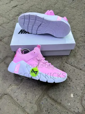 Nike Free Metcon 7 Pink
