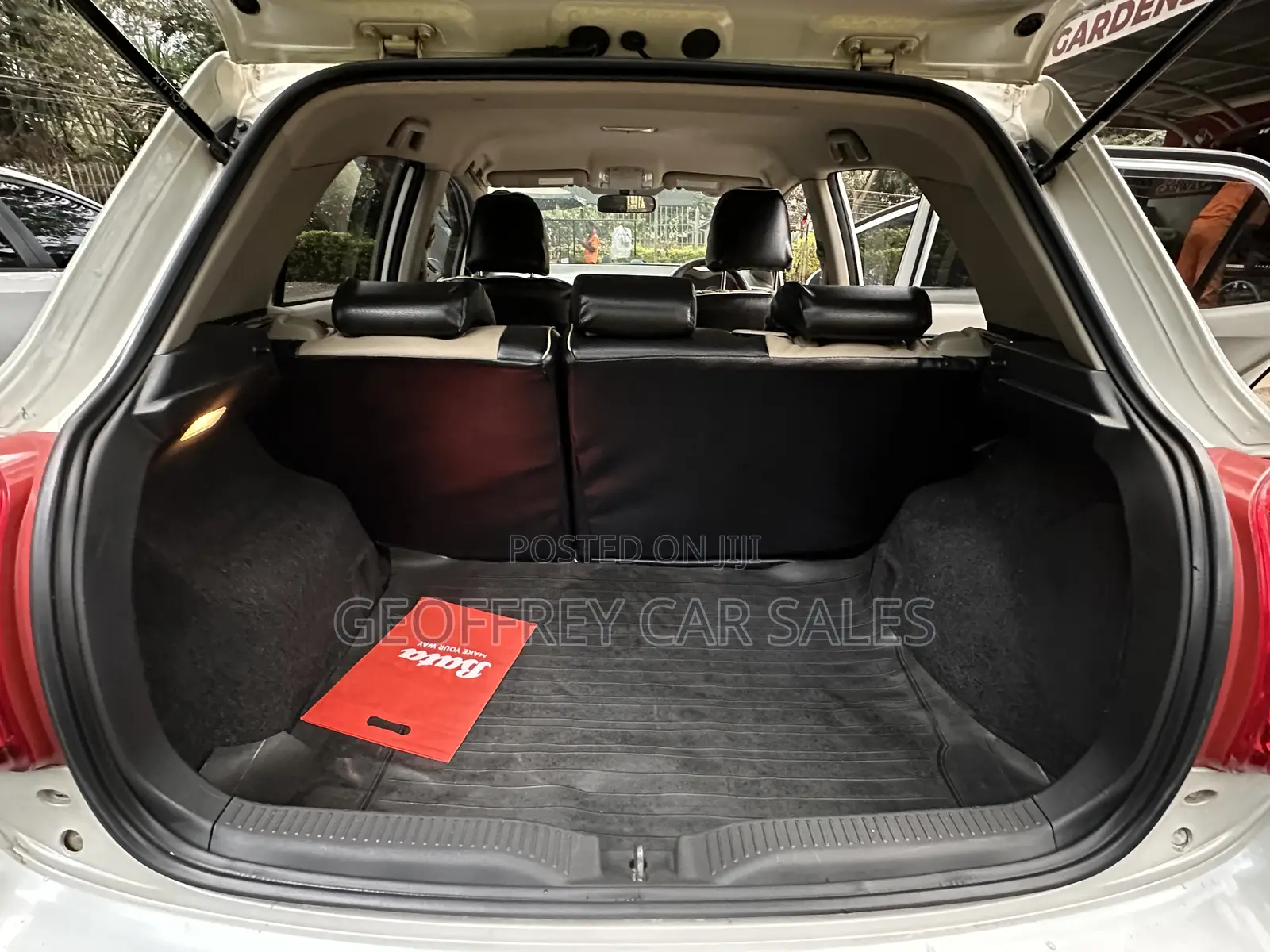 Toyota Auris 2010 White