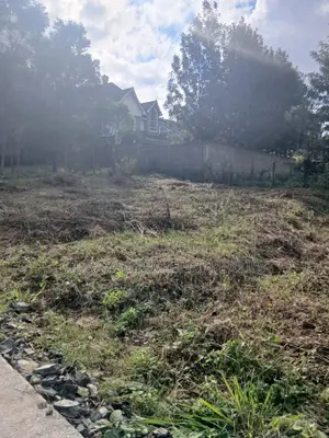 Prime One-Eighth. Acre Plot for Sale-Kerarapon Drive.