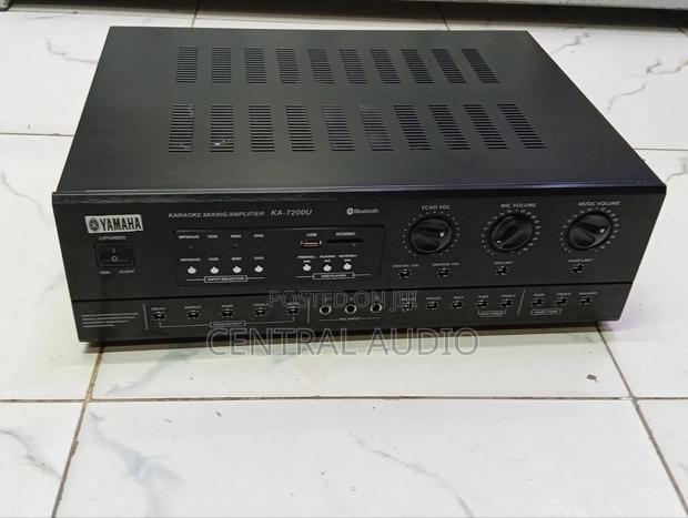 Karaoke Amplifier 1200watts With Usb