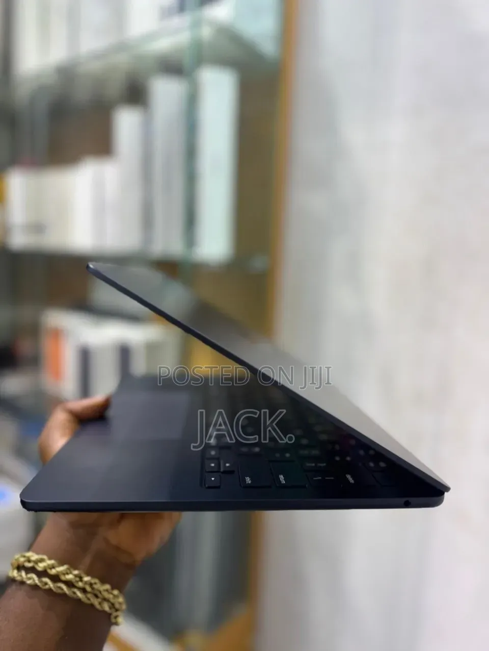 Laptop Apple MacBook Air 2026 M5 16GB Apple M5 SSD 512GB