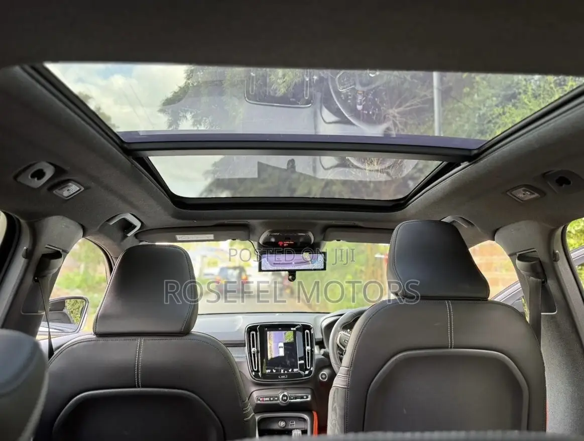 Volvo XC40 T5 Petrol AWD 2019 White