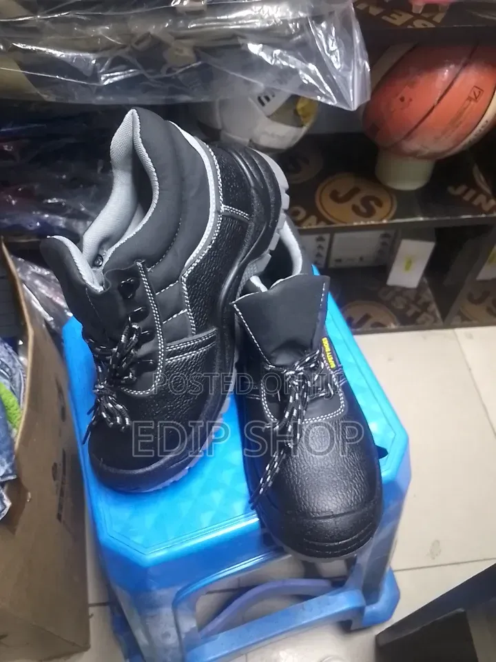 Quality Safety Boots