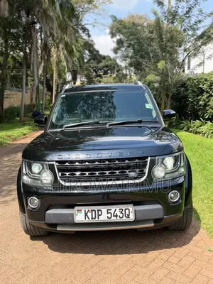 Land Rover Discovery 2016 Matt Black