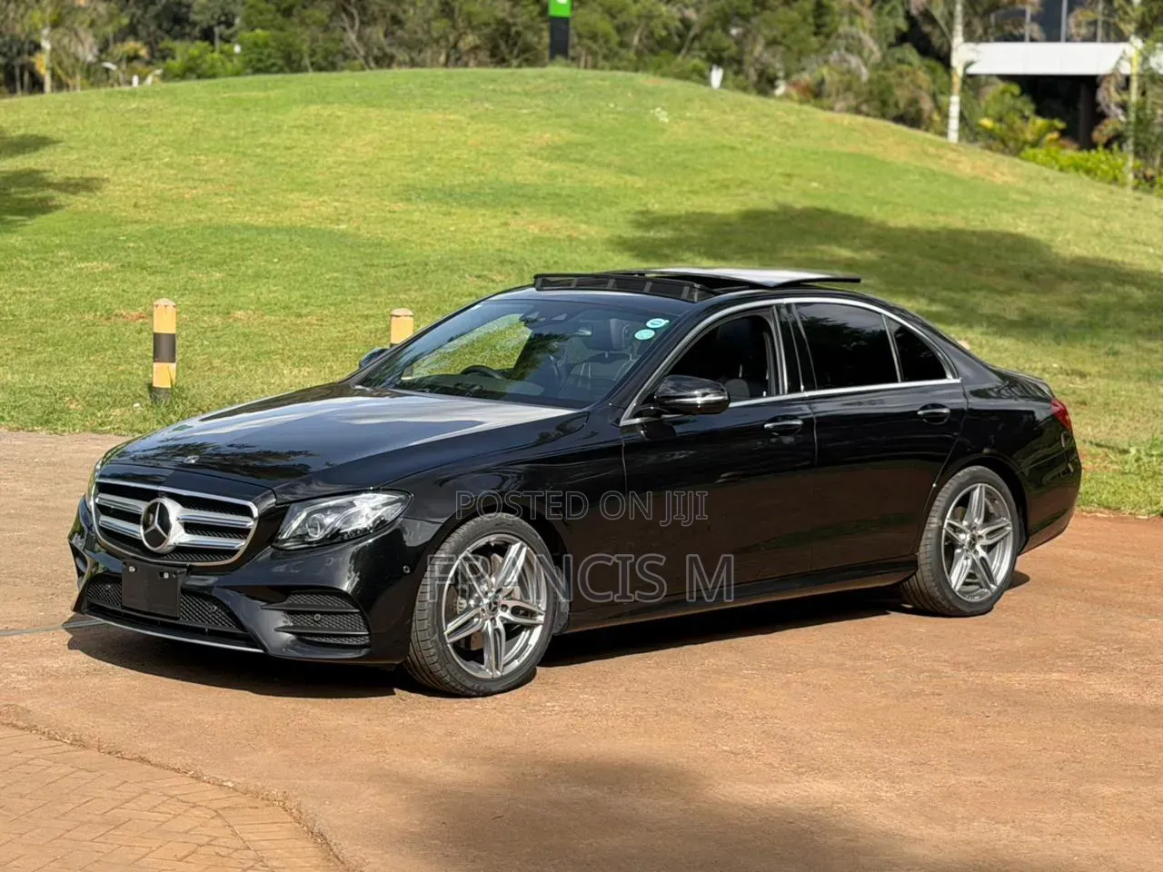 Mercedes-Benz E200 2019 Black