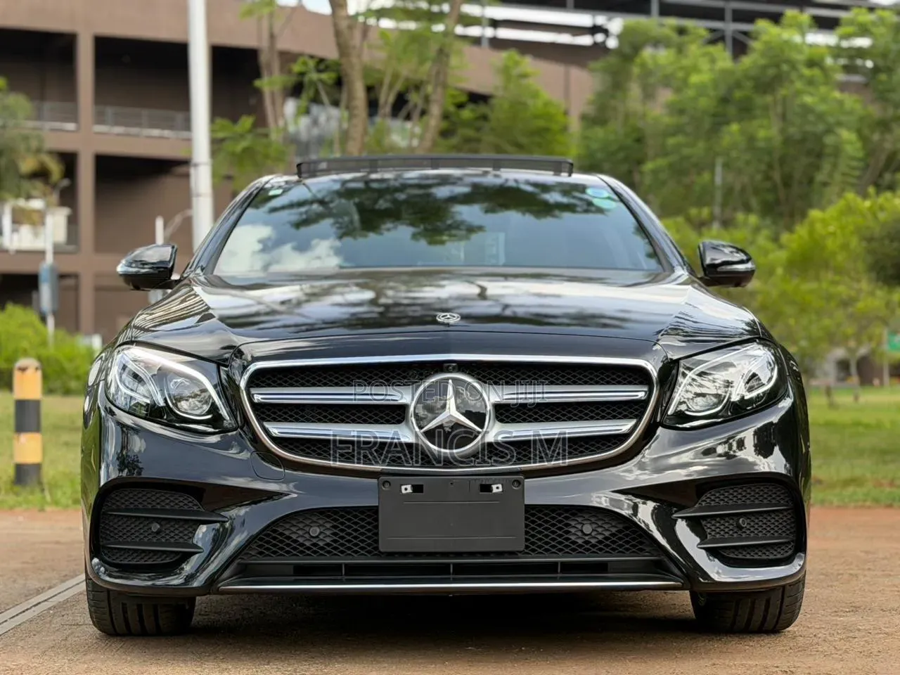 Mercedes-Benz E200 2019 Black