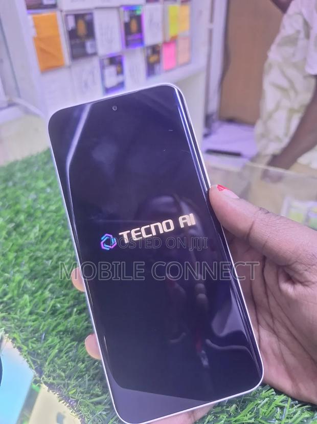 Tecno Spark Slim 256 GB White - thumbnail 3