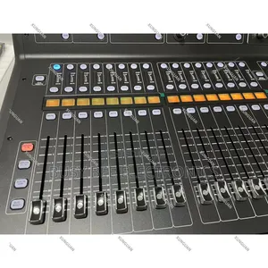 M32 Live Digital Console for Live and Studio 32 Preamplifiers Mixer