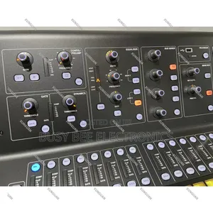 M32 Live Digital Console for Live and Studio 32 Preamplifiers Mixer