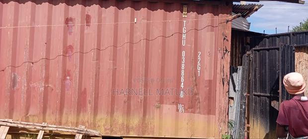 Containers - thumbnail 3