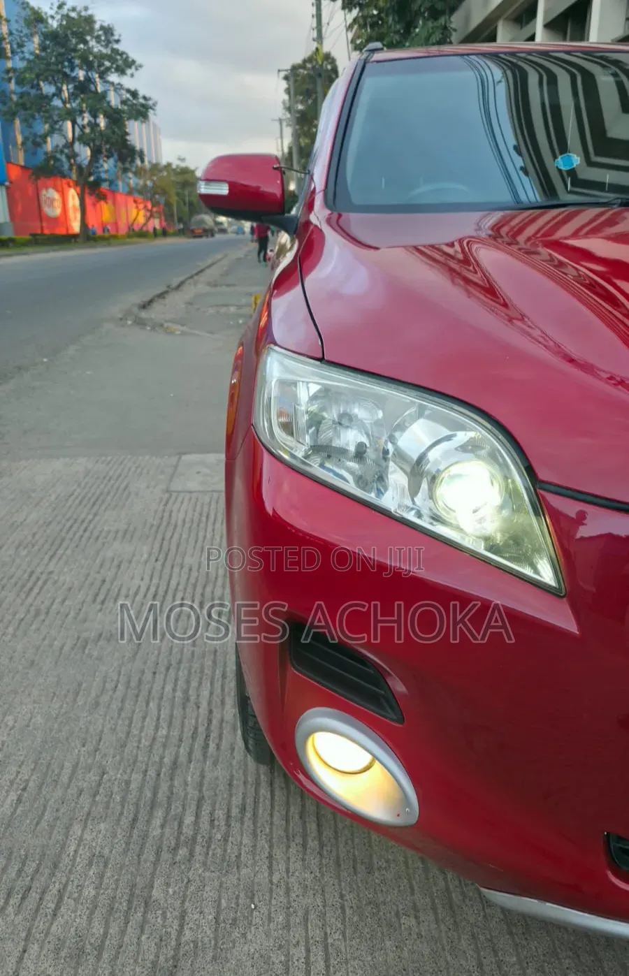 Toyota Vanguard 2013 Red