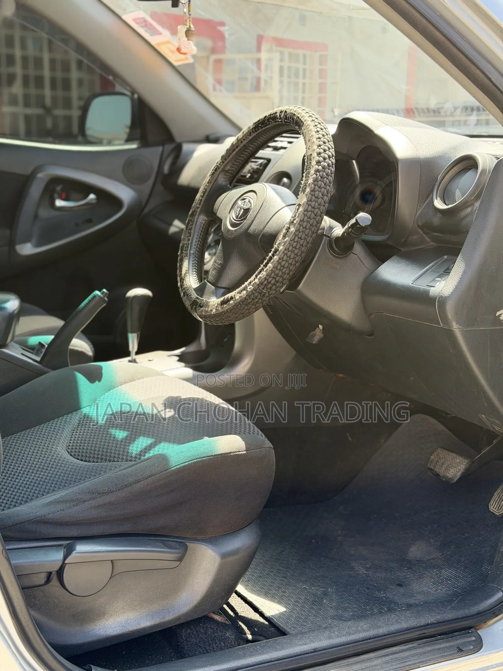 Toyota RAV4 2010 Silver