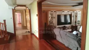 9bdrm Maisonette in Kerarapon for rent