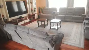 9bdrm Maisonette in Kerarapon for rent