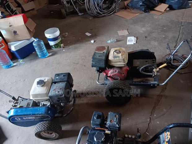 Pressure Washer Machine - thumbnail 2